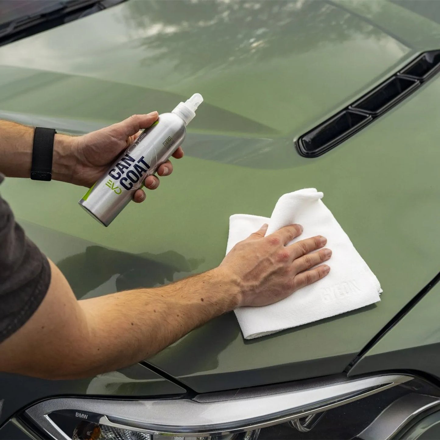 Gyeon Recubrimiento Cerámico Q² CanCoat EVO en Spray – Protección y Brillo Extremo 200 ml